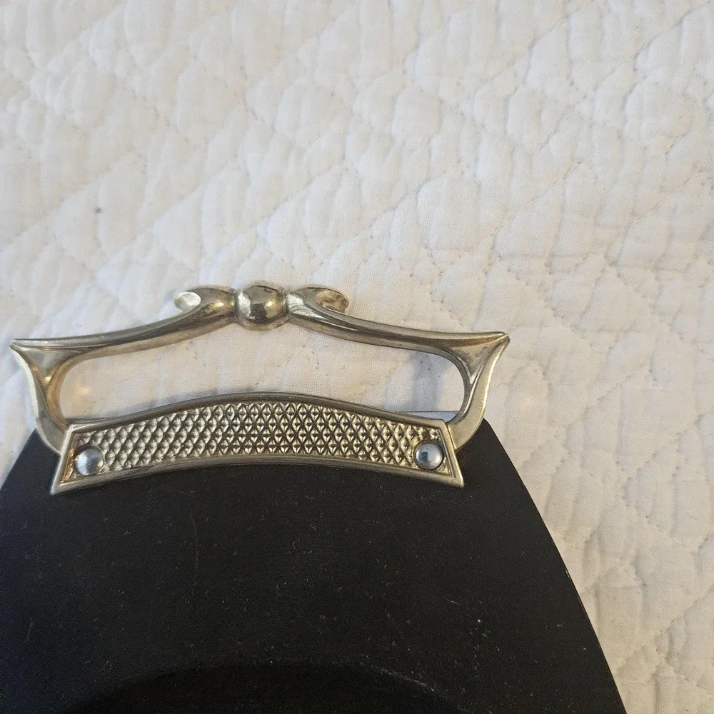 The Unbranded Brand vintage kromex